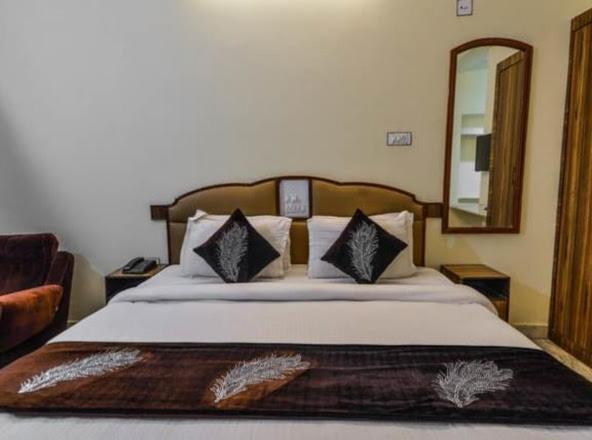 Hotel Vinayakam Ουνταϊπούρ Εξωτερικό φωτογραφία