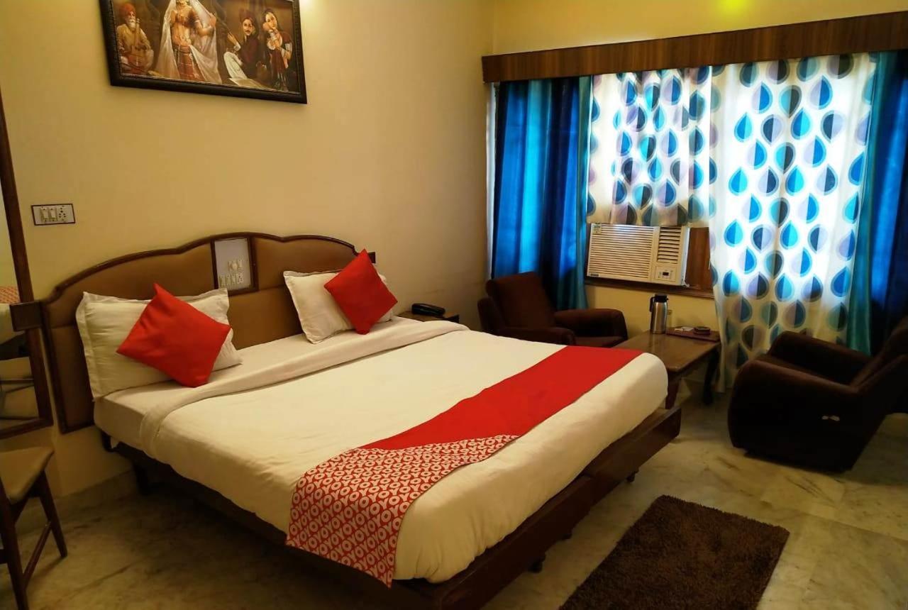 Hotel Vinayakam Ουνταϊπούρ Εξωτερικό φωτογραφία