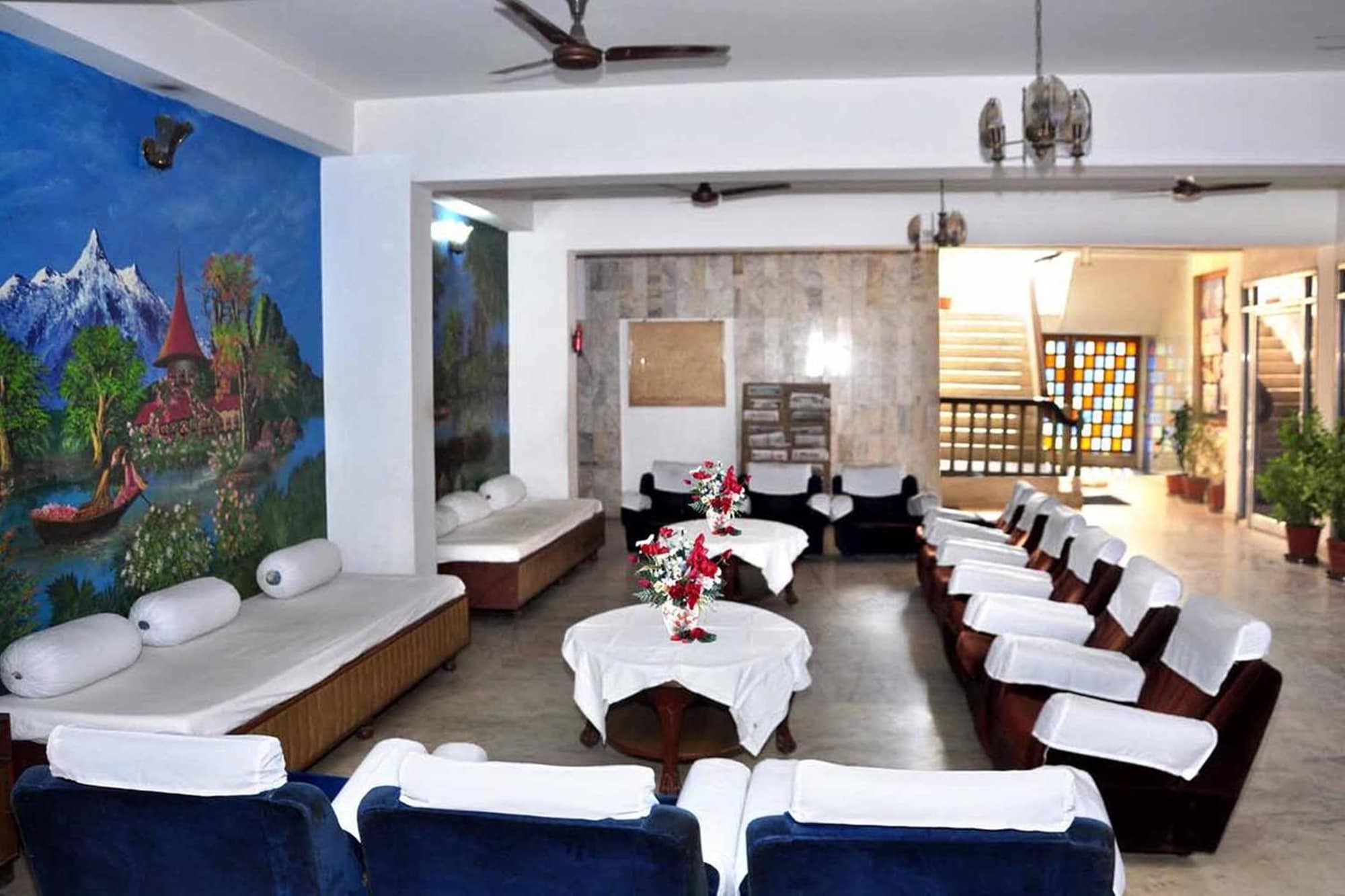 Hotel Vinayakam Ουνταϊπούρ Εξωτερικό φωτογραφία